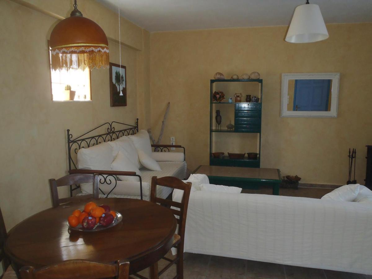 Kyparissis Beach Houses Σκάλα Μιστεγνών Εξωτερικό φωτογραφία